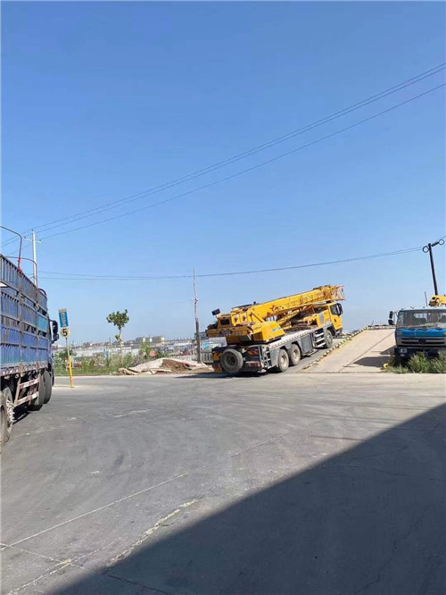 北戴河区25吨吊车的租赁价格大概是多少？